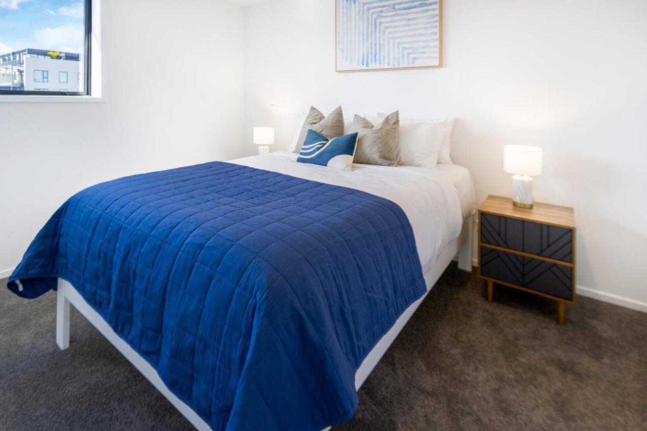 Central City Awaits 2 Bed 2 Bath With Carpark Christchurch Exterior photo